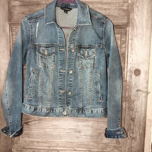 Rock & Republic Gray Denim Jacket for Effortless Style